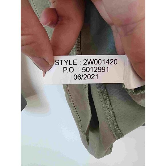 Vineyard Vines Women's Size 6 Sage Green Oversized Long Sleeve Button Down Shirt - Picture 10 of 10